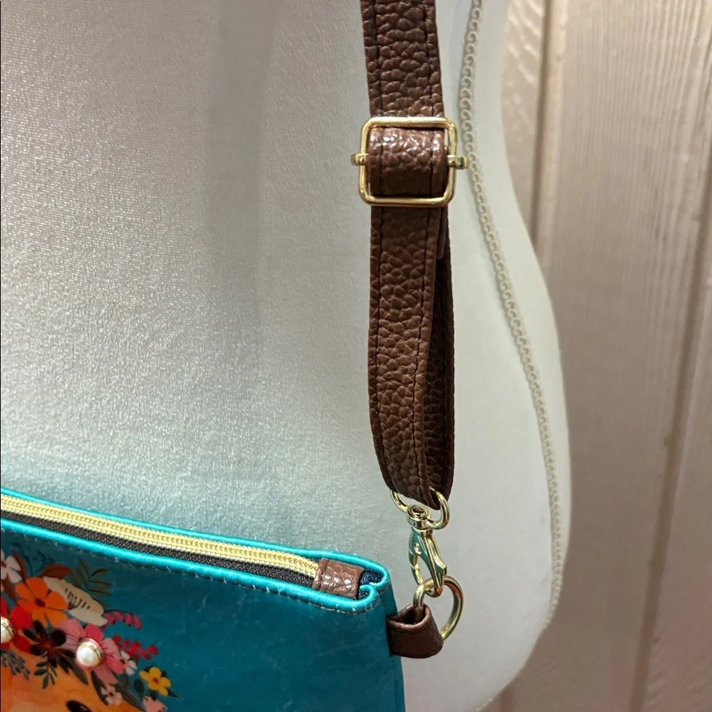 Chula Dog Purse - Picture 6 of 16